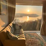 Appartement Akvarell Apartmanhaz Zebegény