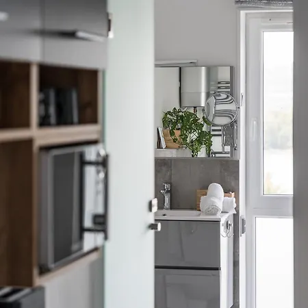 Akvarell Apartmanhaz Apartament *