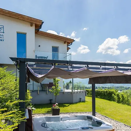 Akvarell Apartmanhaz Apartment *