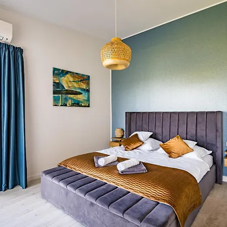 Apartament Akvarell Apartmanhaz *