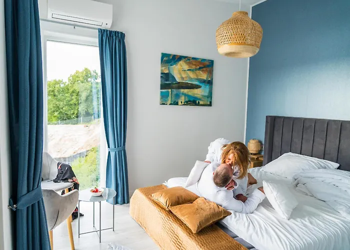Akvarell Apartmanhaz * Zebegeny