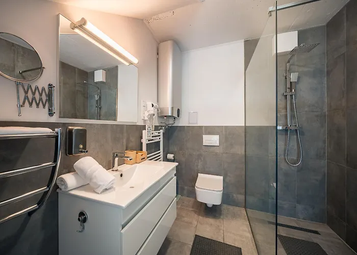 Akvarell Apartmanhaz